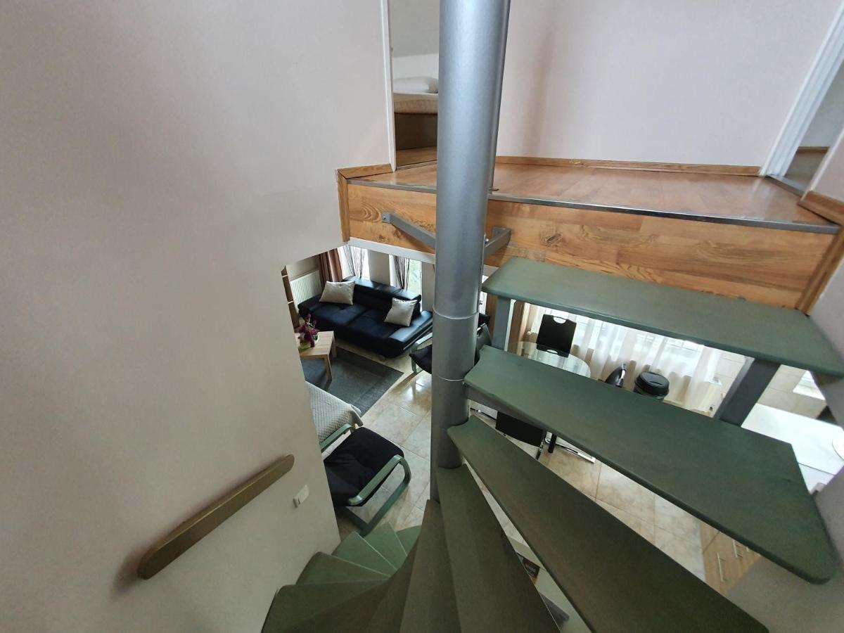 Nyil Apartman Wellnes Debreţin Exterior foto